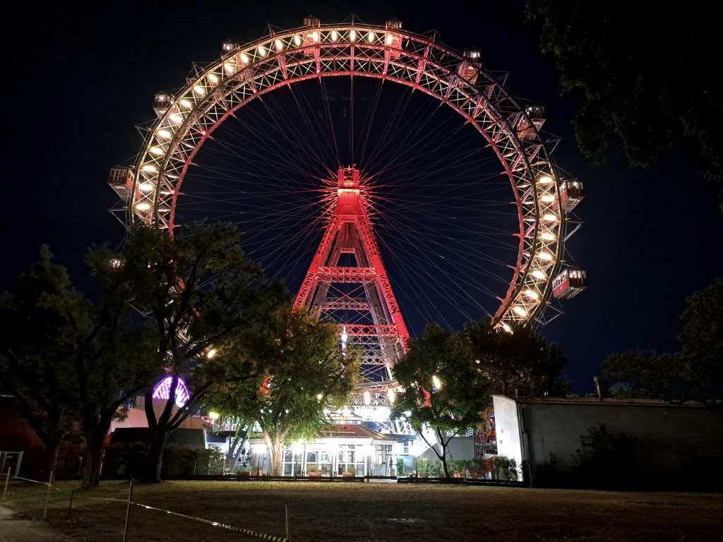 Wiener Riesenrad am&nbsp;Abend